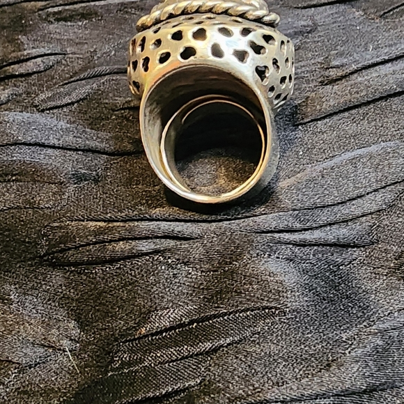 Custom Designed - Picture 7 of 7